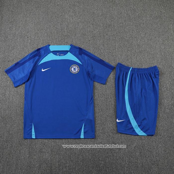 Fato de Treino
 Chelsea 2022-2023 Manga Curta
 Azul
 - Calcas Curta
